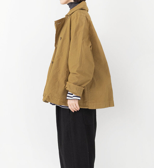 color : BROWN , model : 162cm