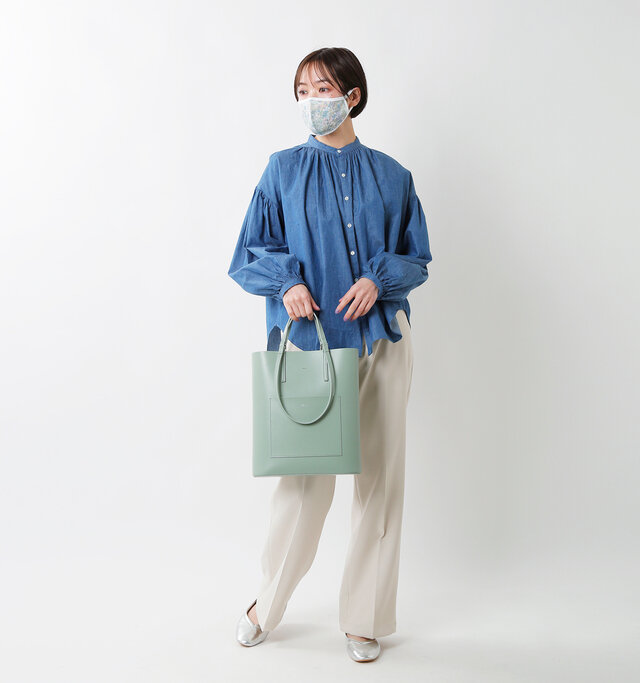 model saku 163cm/43kg
color:marga blue size:one