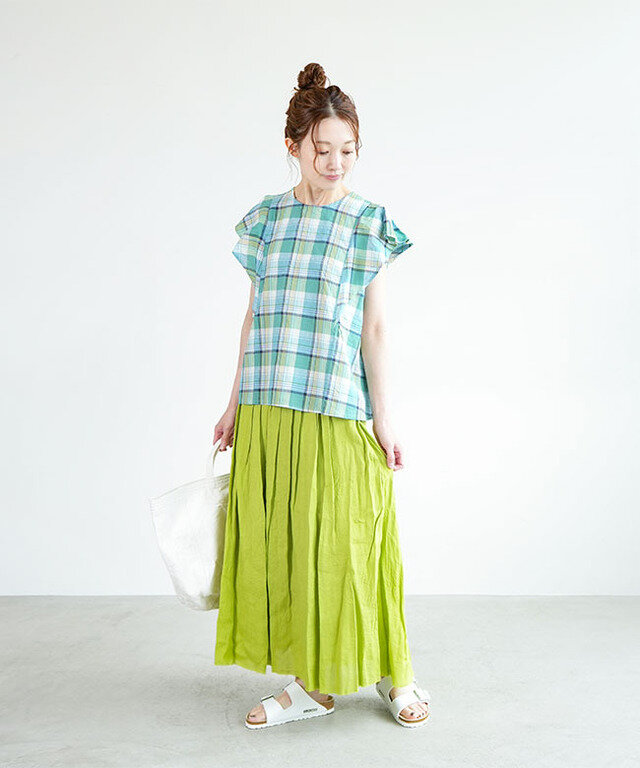 身長:164cm / カラー:60 グリーン/ブルー / サイズ:38