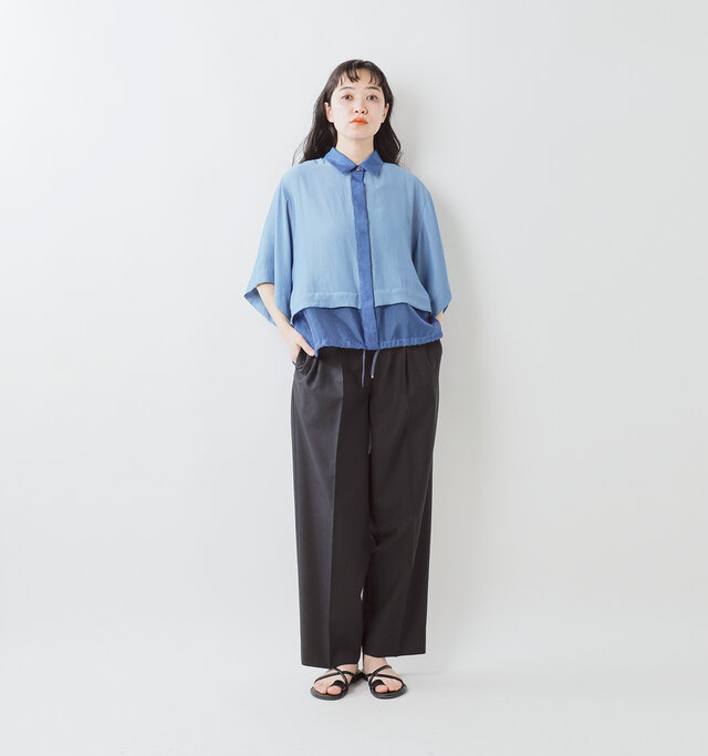 model saku:163cm / 43kg
color : blue / size : OS