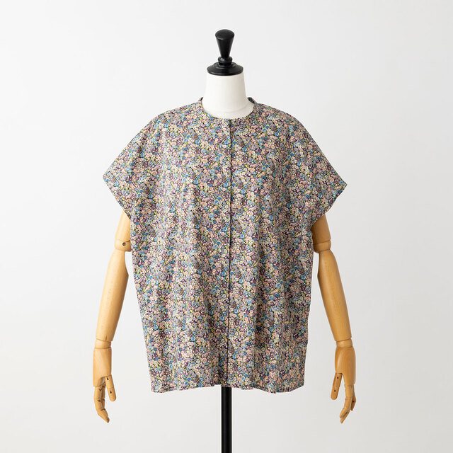 color: Chive<UT502AW42>