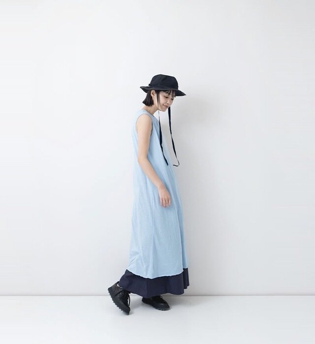 color : SAX , model : 162cm