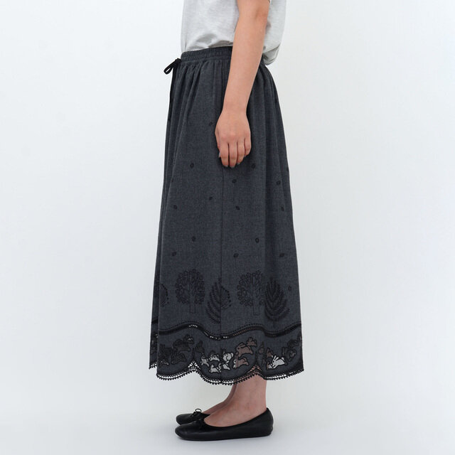 grey / model : 168cm