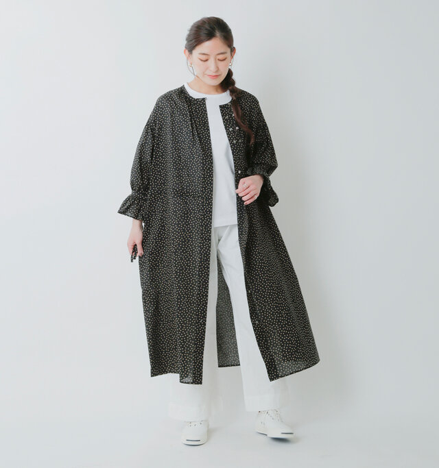 model tomo:158cm / 45kg
color : black / size : F