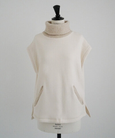 Mochi｜turtle neck vest [light beige]