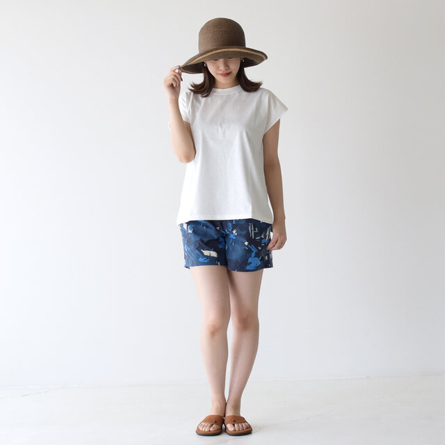モデル: 157cm / 47kg
color:ニューディメンションズブルー(DB) / size:M
