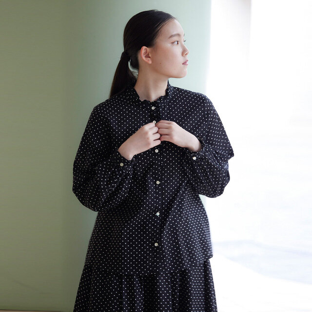 model:164cm color:クロ