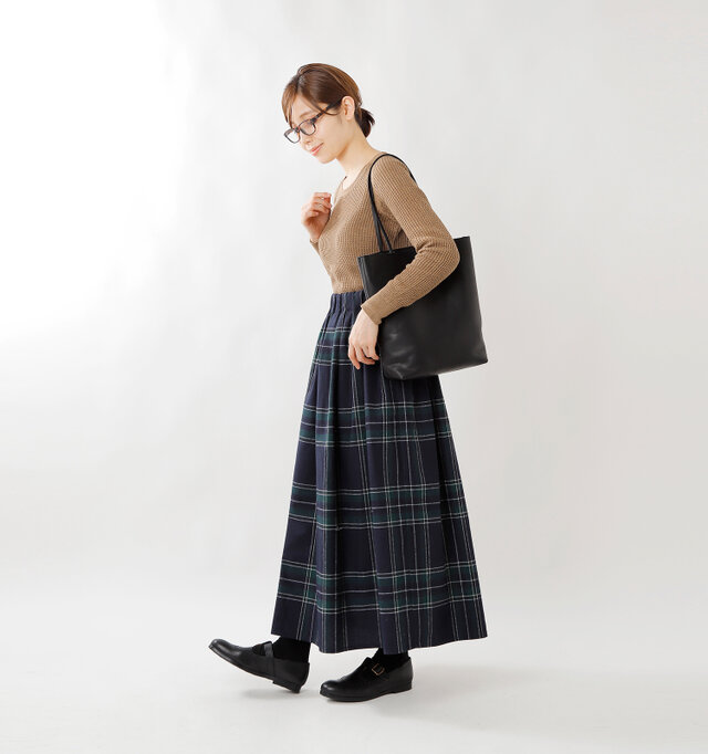 model yama:167cm / 49kg
color : black / size : one