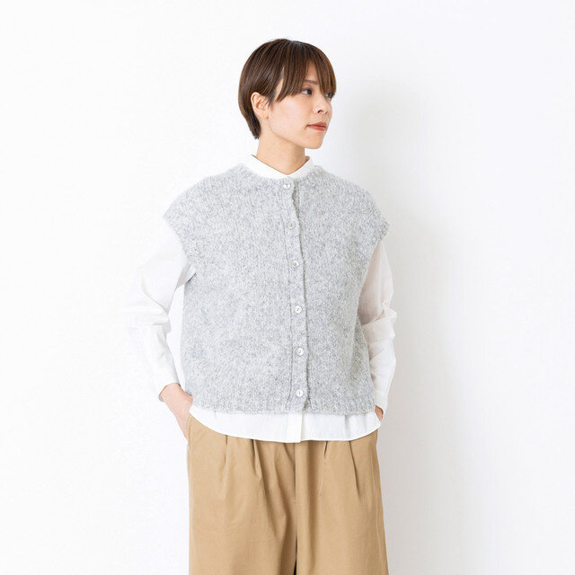 着用カラー:ライトグレー