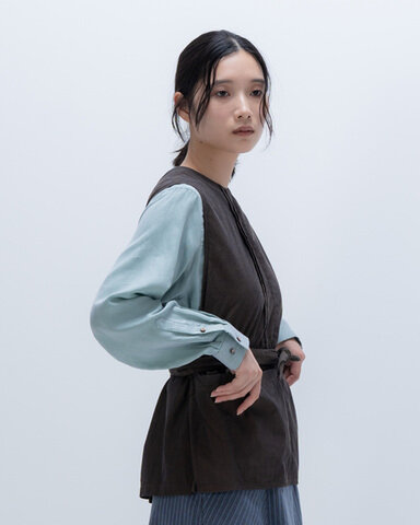 hatsutoki|kitchen ビブエプロン(ブラウン)