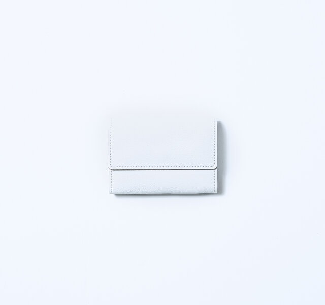 white(#01)