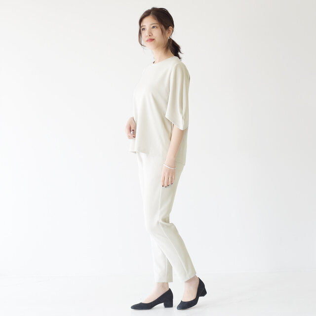 color : sand