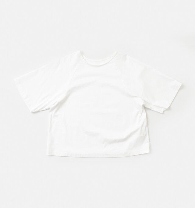 color : white