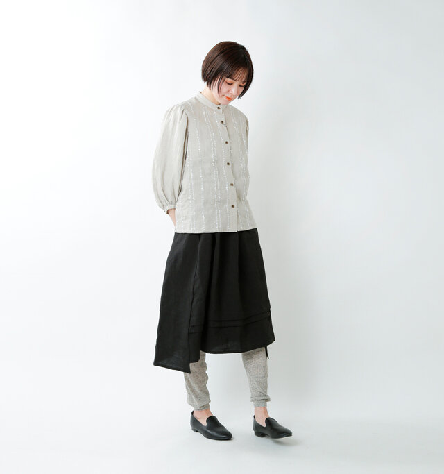 model saku:163cm / 43kg
color : heather gray / size : M-L