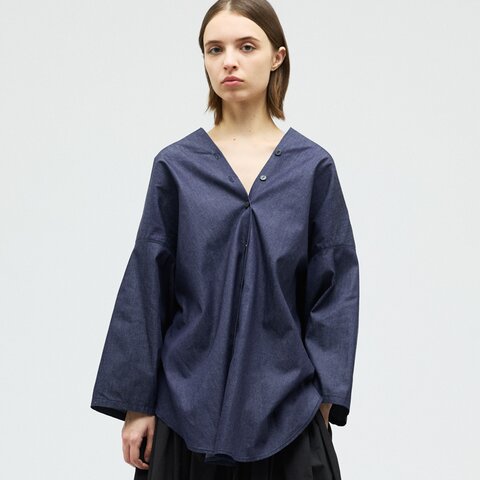 mizuiro ind|Vネックデニムシャツ