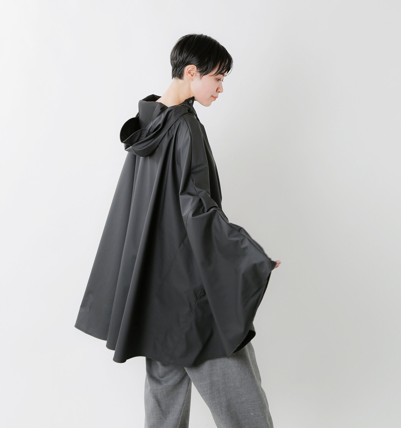 Rains ロングレインケープ Cape Cape Rains Ms Piu Di Aranciato ピウディアランチェート キナリノモール Rains ロングレインケープ Cape Cape Rains Ms Piu Di Aranciato ピウディアランチェート キナリノモール