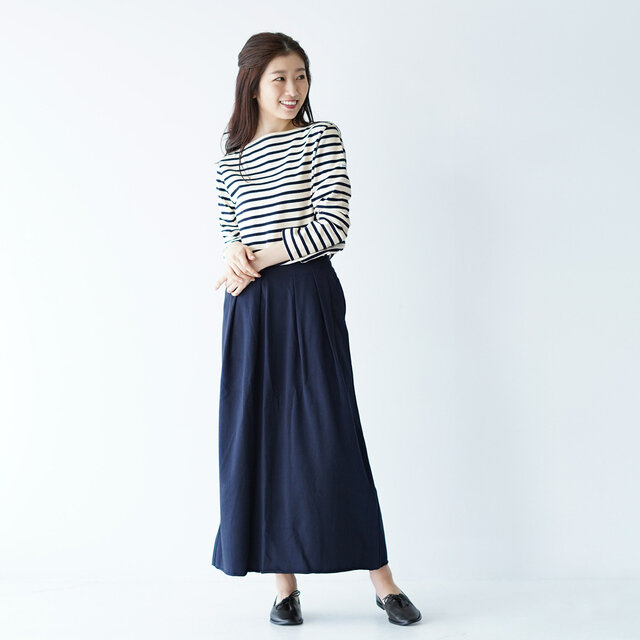 モデル:166cm / 47kg
ecru×marine / size : 2(レディースL)