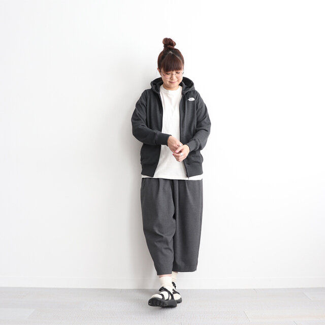 ブラック (杢チャコールグレー) / L 着用、モデル身長:162cm