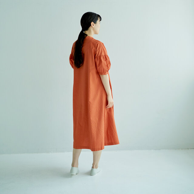 モデル165cm 着用サイズ:0(ORANGE)