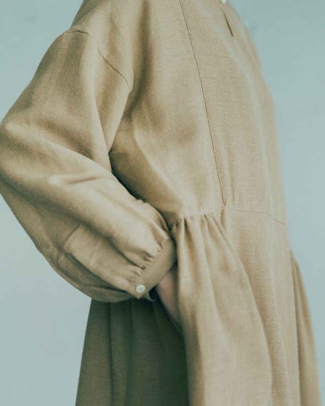 (SIDE)