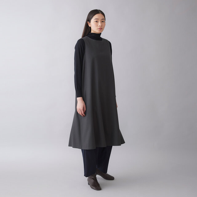 model:168cm color:カーキグレー