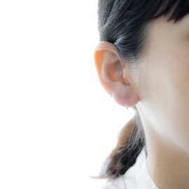 Melissa Joy Manning｜Hugger Earrings
