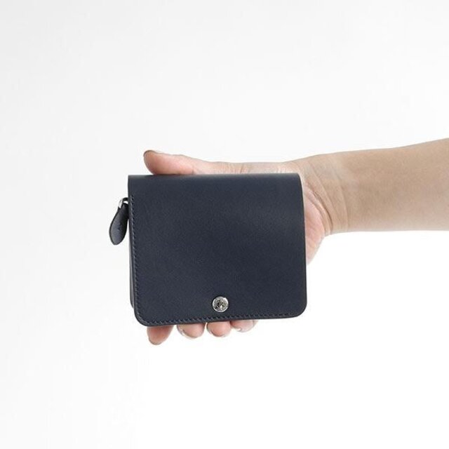 イタリア製の柔らかいナッパレザーを使用した『PAL(パル) 』シリーズのミニウォレットです。