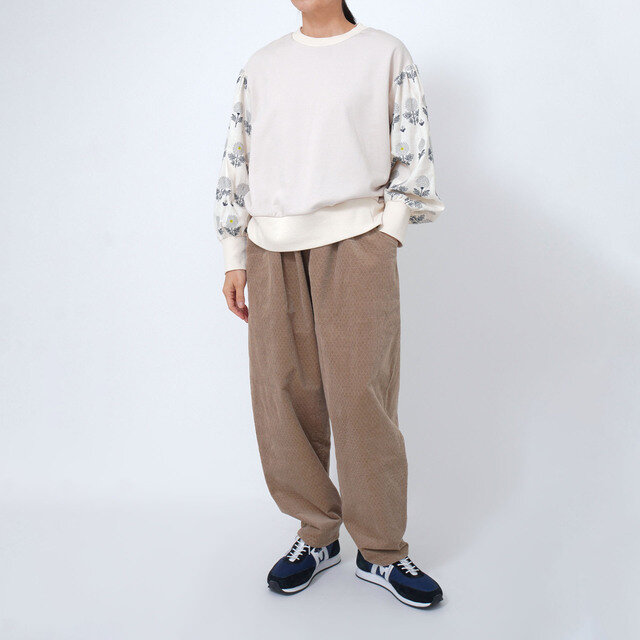 ivory / model : 161cm