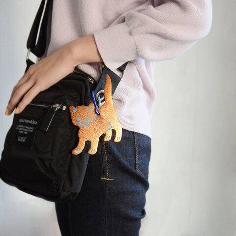 ARK|BAG TAG CAT METALLIC CHARM バッグタグメタリックレザーキャットチャーム 猫チャーム・53193-3-00201 アーク