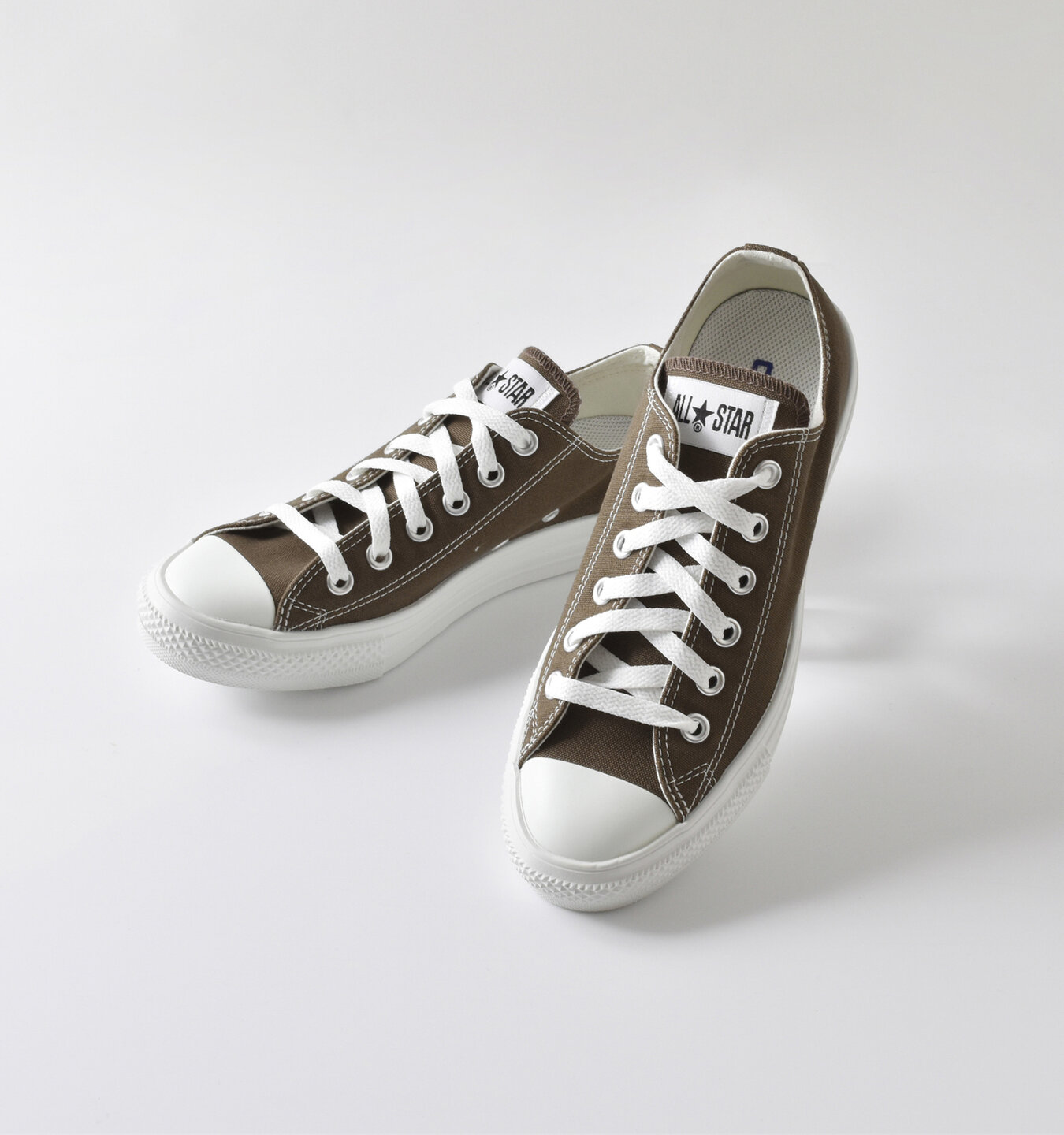 Converse オールスターライトoxキャンバススニーカー Allstar Light Ox Yh コンバース Piu Di Aranciato ピウディアランチェート キナリノモール Converse オールスターライトoxキャンバススニーカー Allstar Light Ox Yh コンバース Piu Di Aranciato ピウディアランチェート キナリノモール