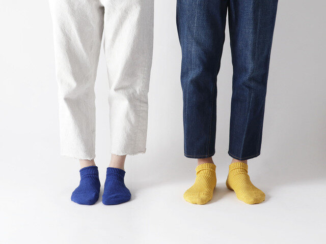 Lady's:ブルー Men's:イエロー