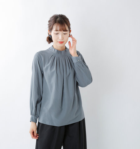 Grandma Mama Daughter Toro ボトルネックタックシャツ Ts Yn Piu Di Aranciato ピウディアランチェート キナリノモール Grandma Mama Daughter Toro ボトルネックタックシャツ Ts Yn Piu Di Aranciato ピウディアランチェート キナリノモール
