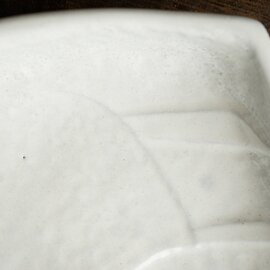 よしざわ窯｜き９９　　ホワイトグレー シロクマ皿