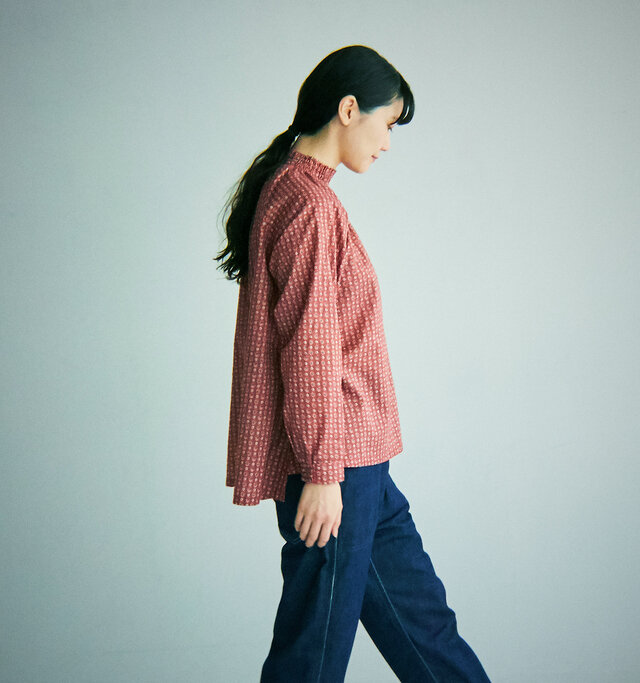 モデル165cm 着用サイズ:0(ORANGE)