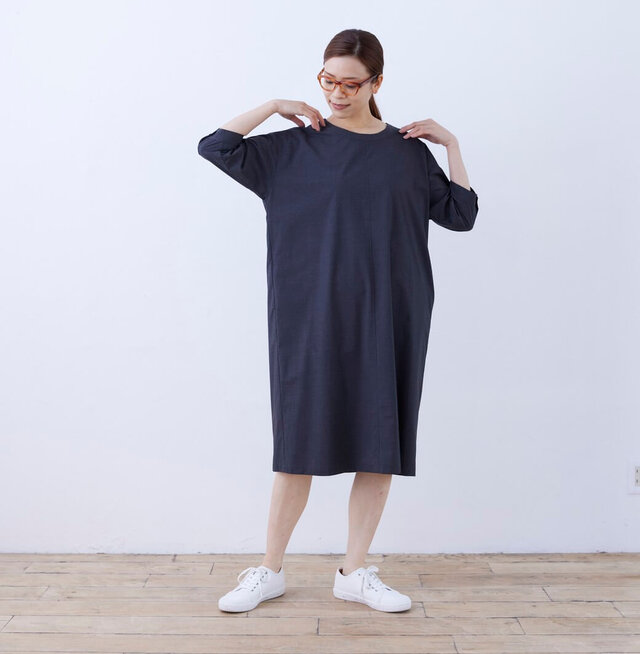 モデル168cm 着用カラー:チャコールグレー