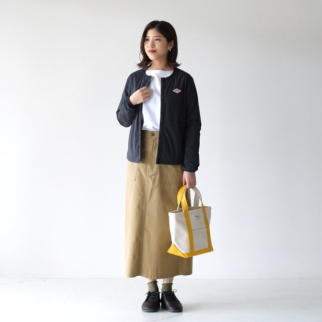 モデル: 157cm
color:ecru×mustard / size:ワンサイズ