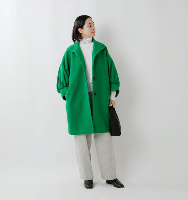 model saku：163cm / 43kg 
color : green / size : 38
