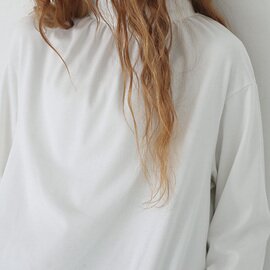Mochi｜mock neck long t-shirt [off white]