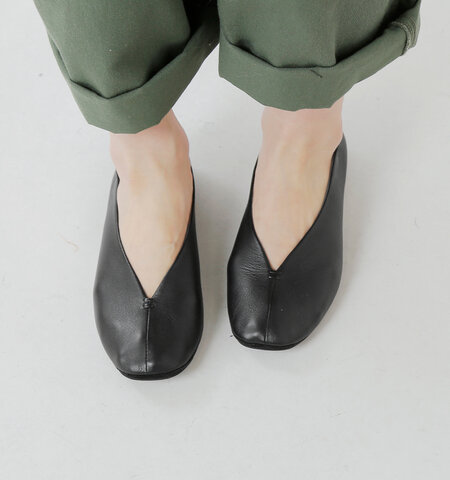 volare|Vカットフラットレザーシューズ“VENOUS” venous-fn