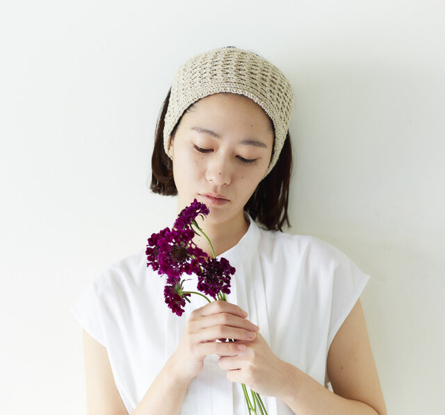 color:ベージュ
