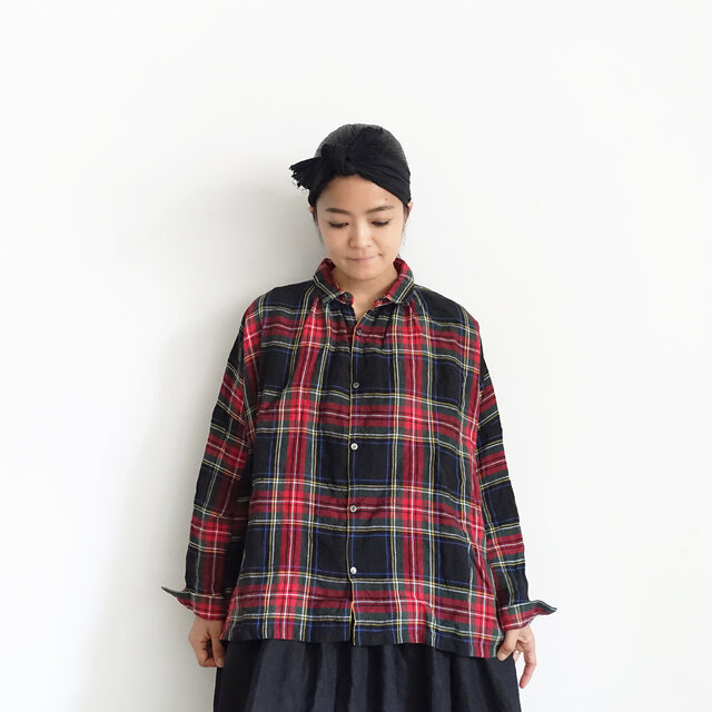 Model 158cm、Red 着用