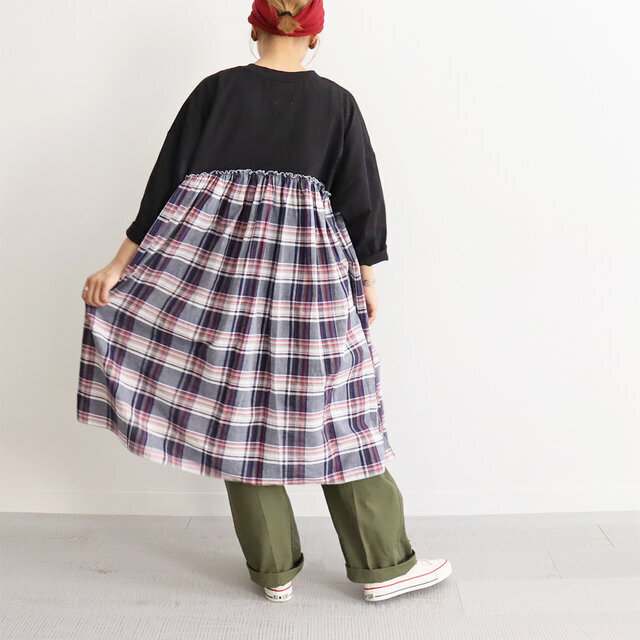 ブラック着用 身長155cm