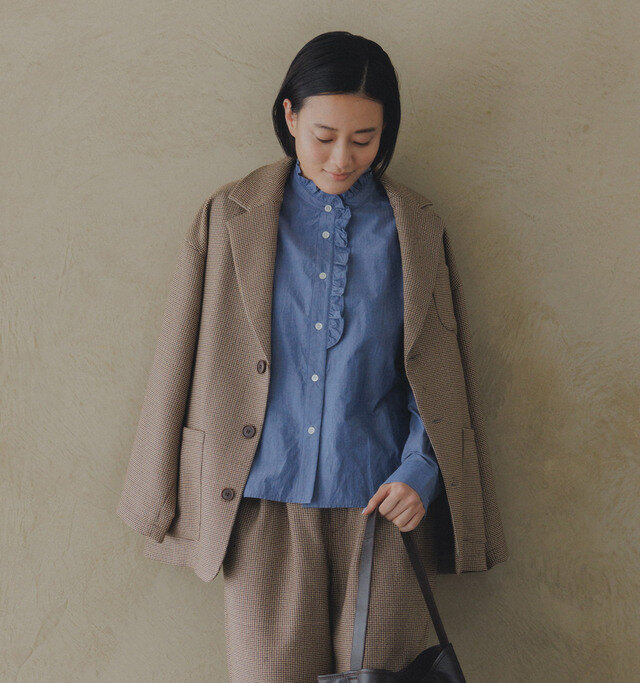 モデル身長:163cm
モデル着用:ブラウンチェック/44