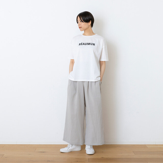 着用カラー:シロ×クロ