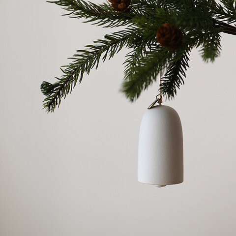 ferm LIVING｜Bell Ceramic Ornaments (ベル セラミックオーナメント) 2個セット　クリスマス/日本正規代理店【国内在庫あり】