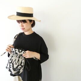 H 幾何学柄巾着BAG(IDE-GA-011)