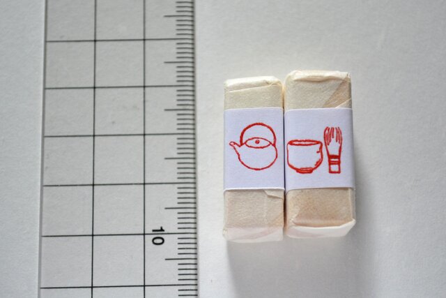 ■「急須」印面:10.5mm角 ■「茶碗と茶筅」印面:12mm角 ※長さはすべて30mm