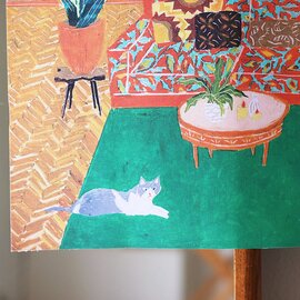 nunocoto｜ファブリックポスター：オレンジ色のソファのある部屋（タムロアヤノ）