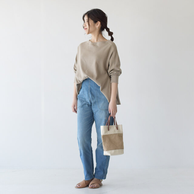 モデル: 157cm / 47kg
color:grayge / size: 1(フリーサイズ)