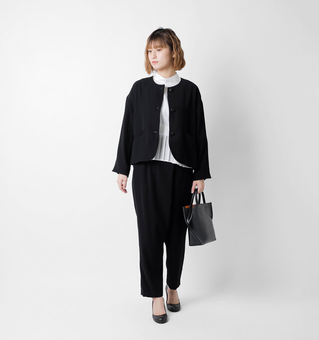 model ai:166cm / 47kg
color : black / size : 38